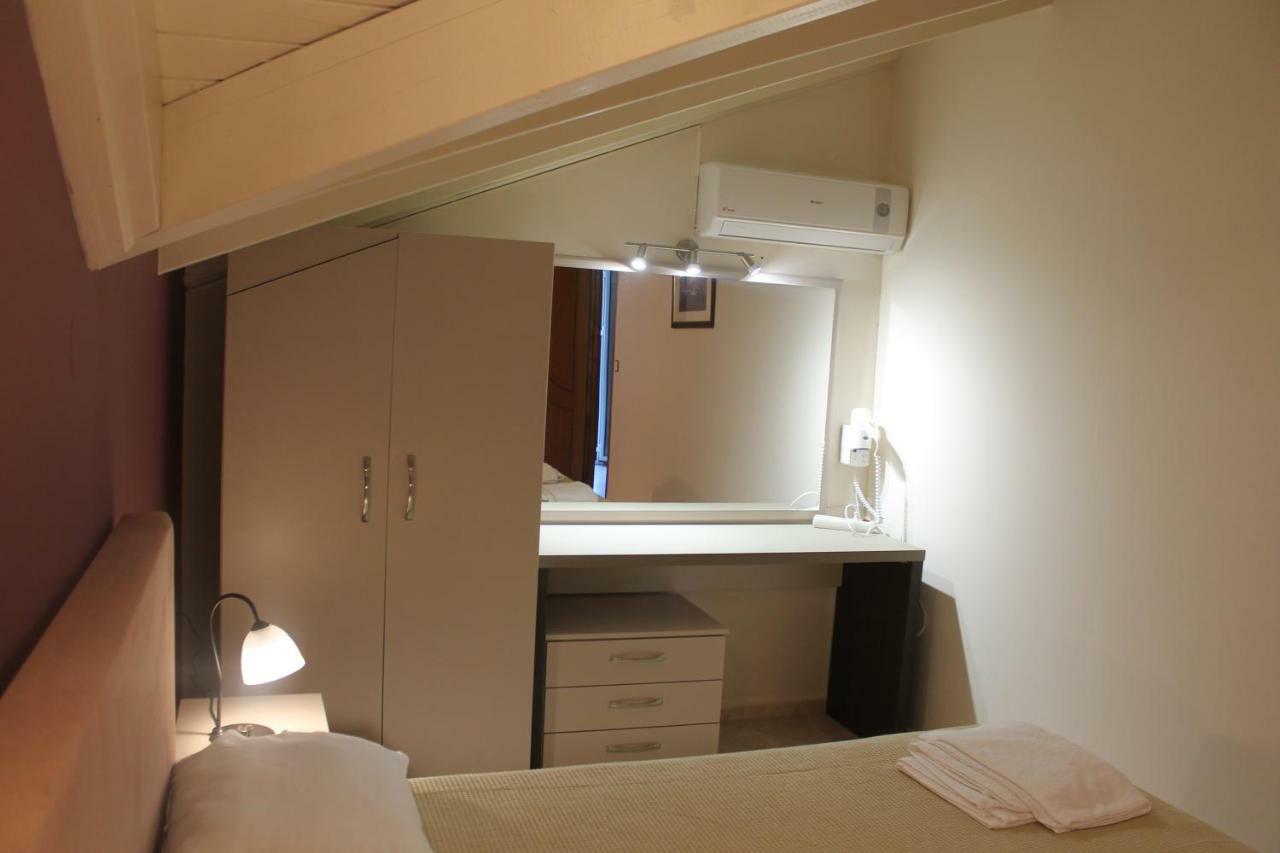 Victoria'S Apartments Dilinata Ngoại thất bức ảnh